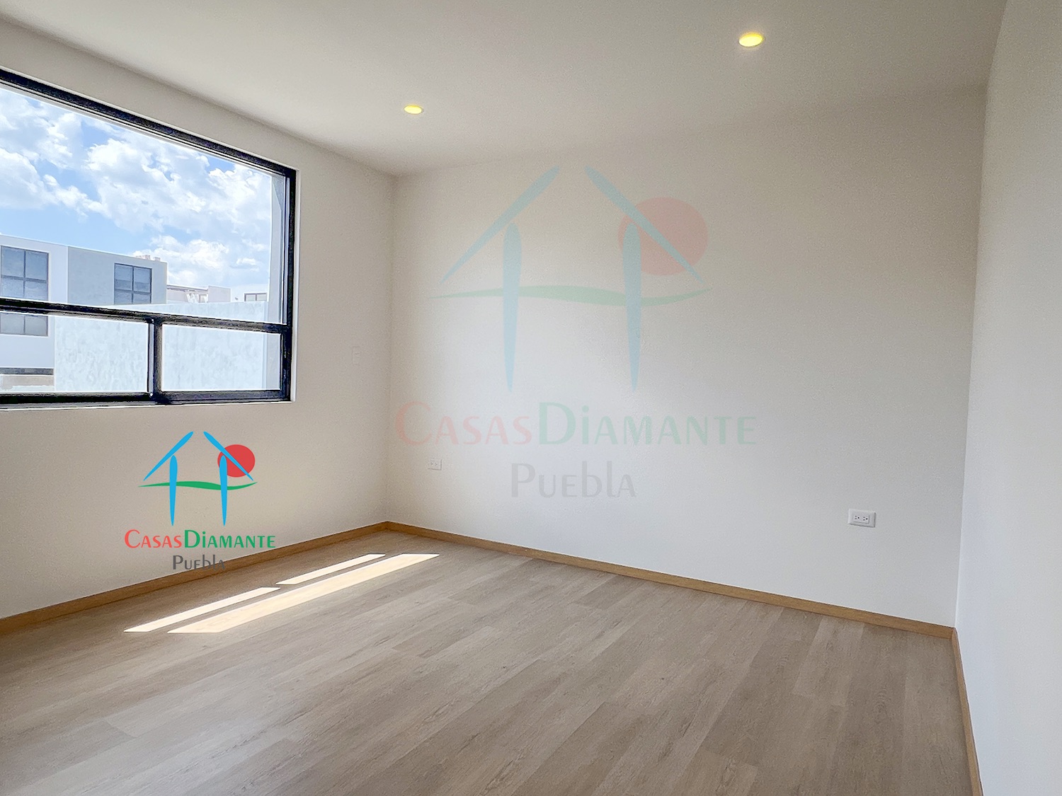 Parque Aguascalientes Casa Hugo EC - Recámara principal 1